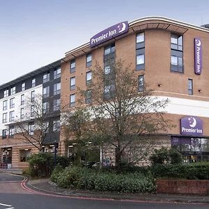 Premier Inn Premier Inn Solihull Town Centre
